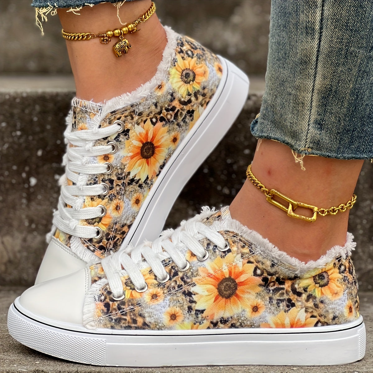 Sunflower Print Canvas Shoes, Casual Outdoor Low Tops